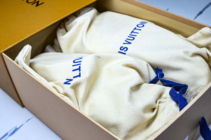 LVT SNEAKERS LVSRS-0079