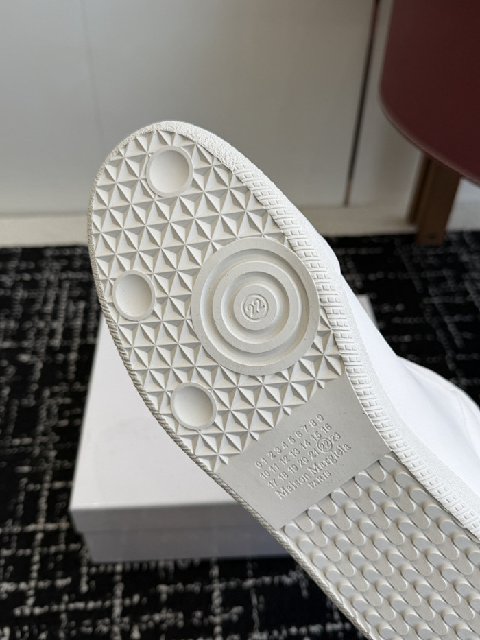 Ma*iso*n Mar*giela MAMA-0128