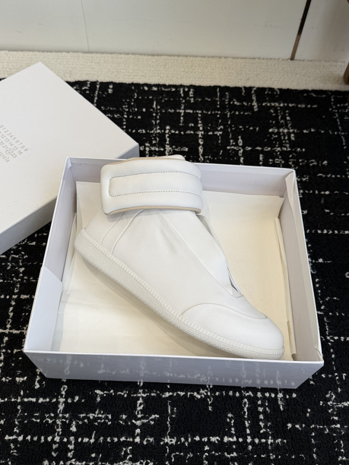 Ma*iso*n Mar*giela MAMA-0128