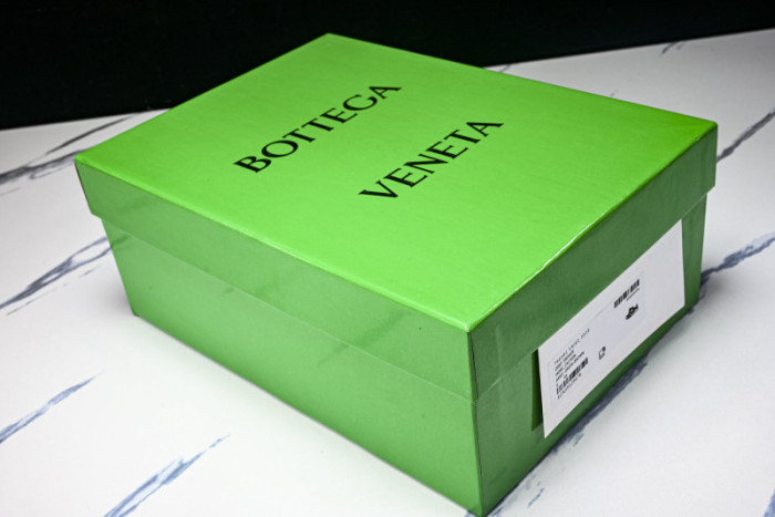 b0tt*ga Ven*ta sneaker bvs-051