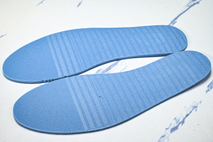 Travis Scott x Air Jordan 1 Low OG DM7866-400