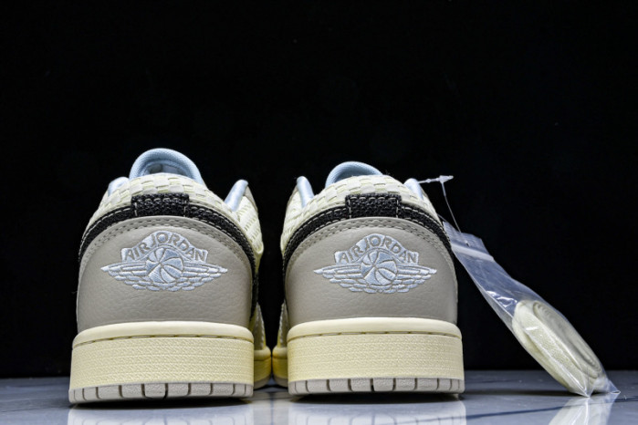 Air Jordan 1 Low HQ3440-101