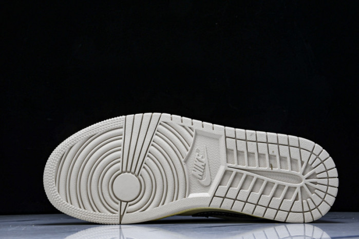 Air Jordan 1 Low HQ3440-101