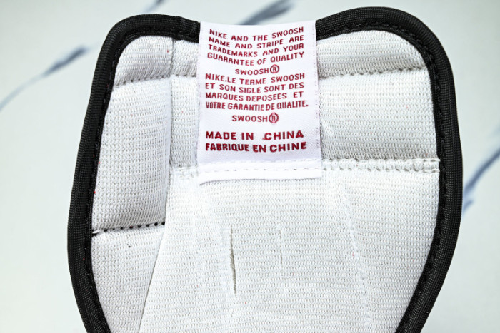 Travis Scott x Air Jordan AJ1 High OG（2025） DH3227-601