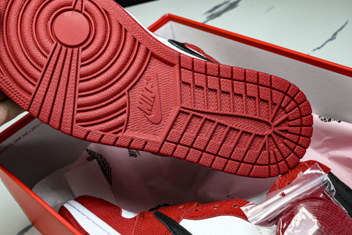 Travis Scott x Air Jordan AJ1 High OG（2025） DH3227-601