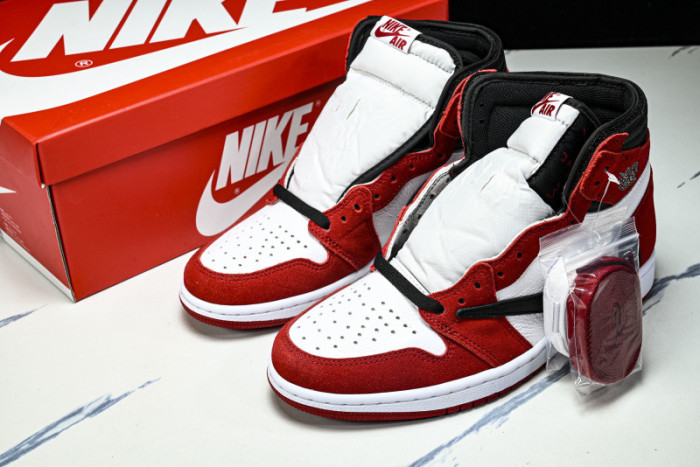 Travis Scott x Air Jordan AJ1 High OG（2025） DH3227-601