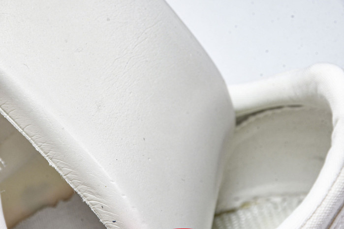 C/O​ SNEAKERS CO-035