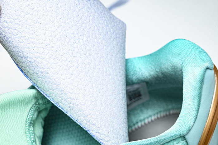 Nike Zoom Kobe 6 IQ5774-300