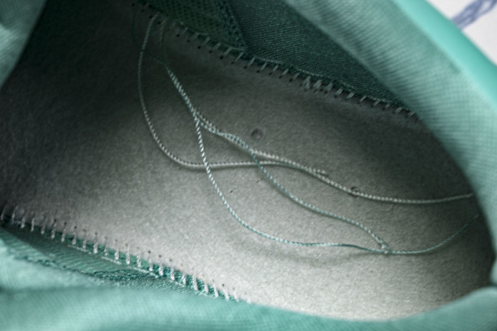 Air Jordan 1 Low DC0774-131