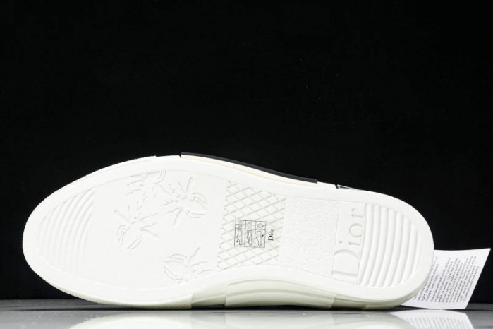 DR HOMME KAWS HIP-TOP DRHT-032