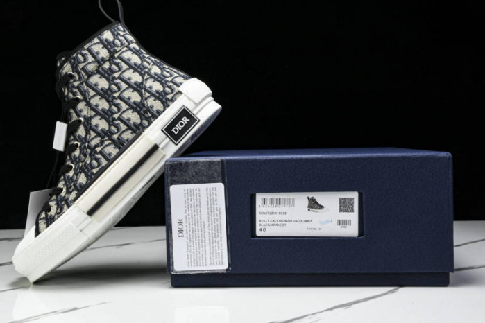 DR HOMME KAWS HIP-TOP DRHT-032