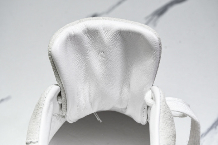 H*ER*MES SNEAKER HMESS-011