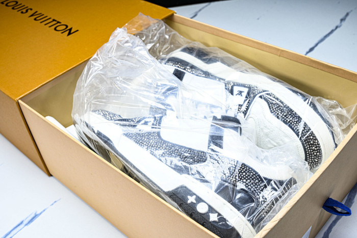 LVT SNEAKERS LVSRS-0137