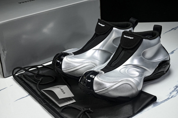 B*ALE*NGA BOOT BSB-047