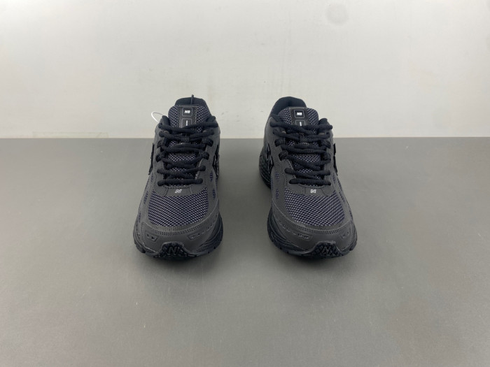 NEW BALANCE U9060FWD