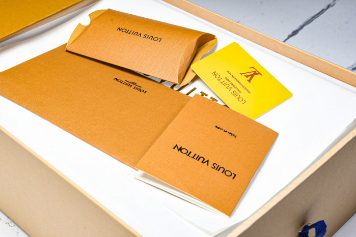 LVT SNEAKERS LVSRS-0052