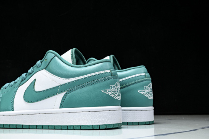 Air Jordan 1 Low DC0774-132