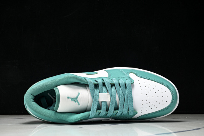 Air Jordan 1 Low DC0774-132