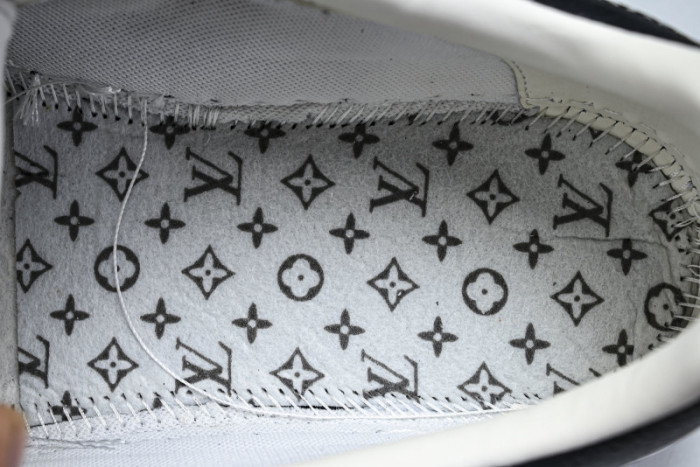 LOU VUIT RUN AWAY LVRA-014