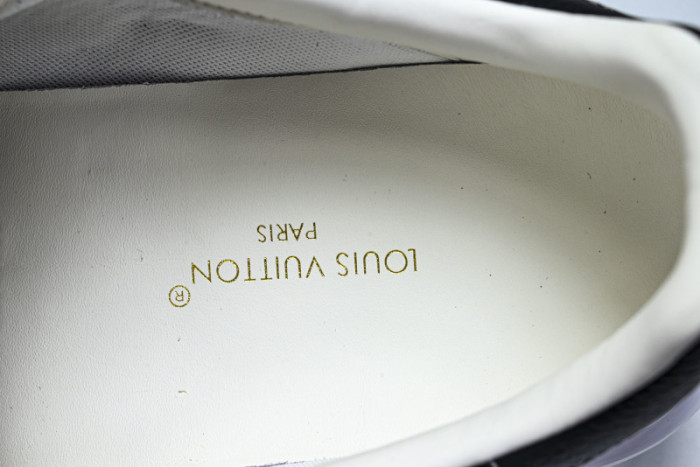 LOU VUIT RUN AWAY LVRA-014