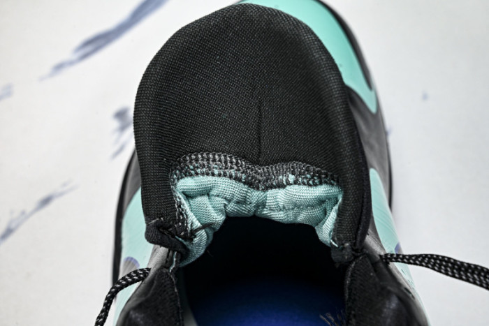 Kobe V Skills Academy IH0274-300