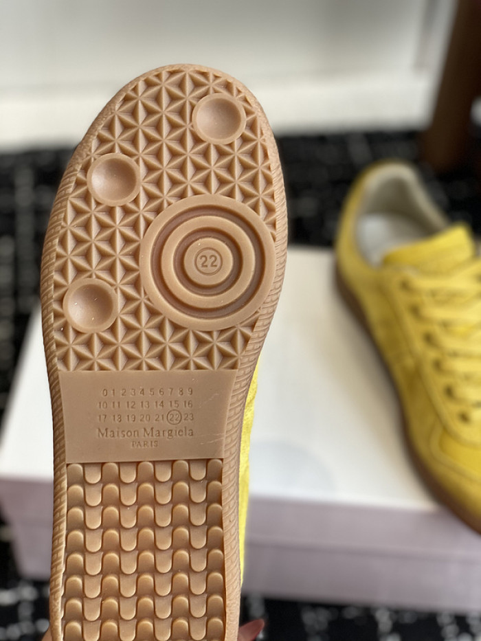 Ma*iso*n Mar*giela MAMA-092