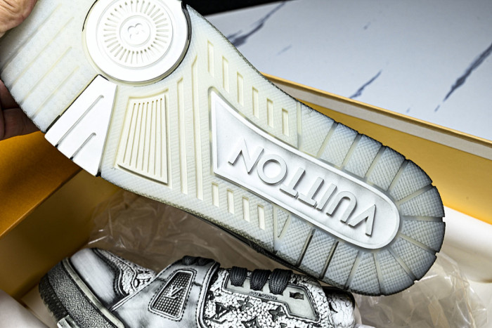 LVT SNEAKERS LVSRS-0157