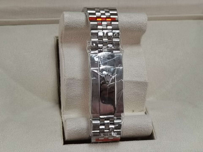WATCH-004