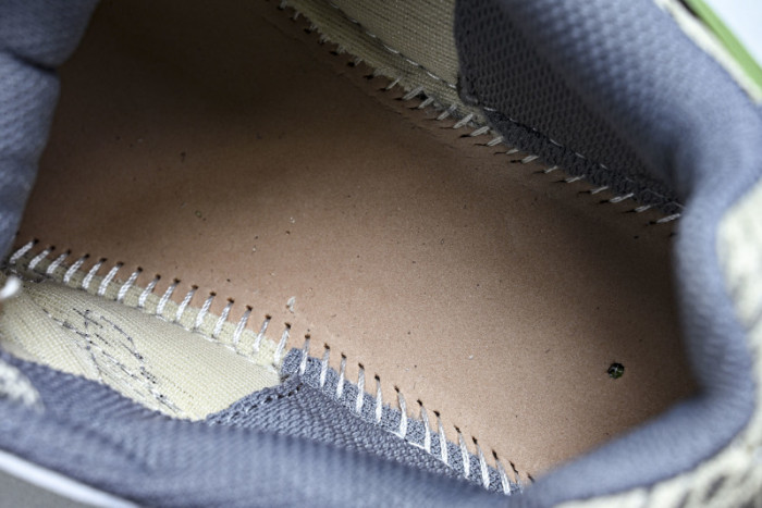 C/O​ SNEAKERS CO-045