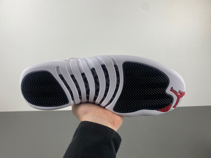 JORDAN 12 White flame red