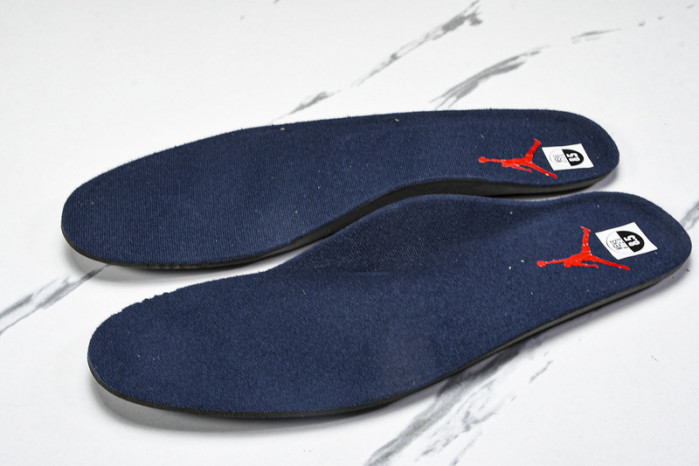 Air Jordan 11 CT8012-406