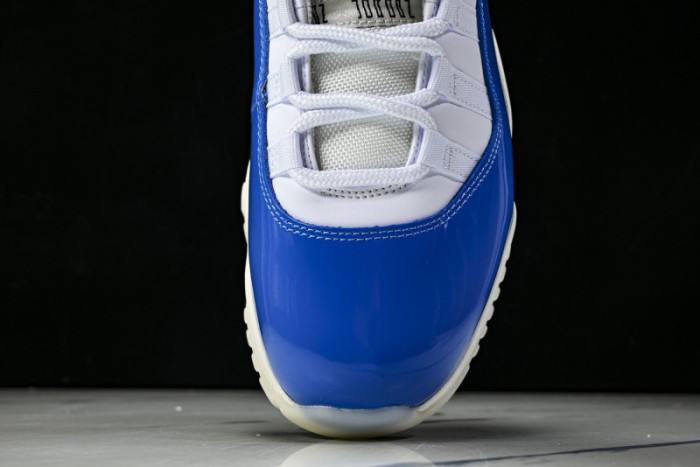 Air Jordan 11 Retro IO8959-133
