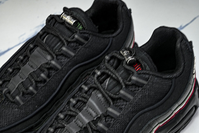 Air Max 95 SP Undefeated Black IB4453-001
