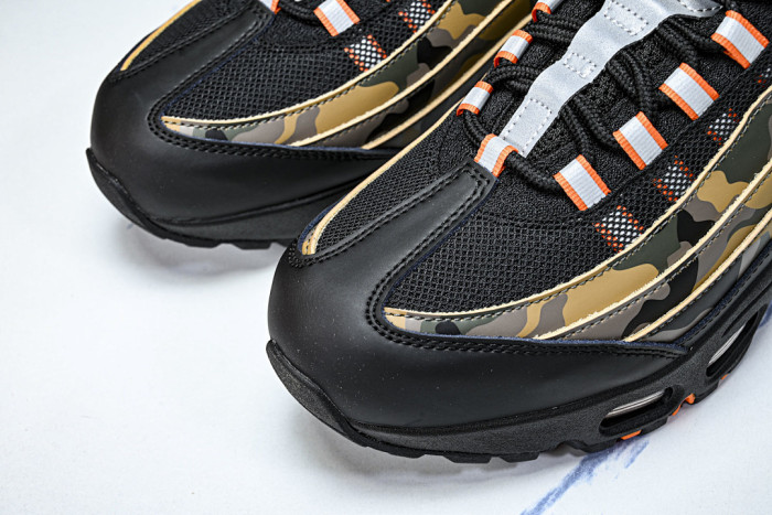 Nike Air Max 95 SP HQ1973-001