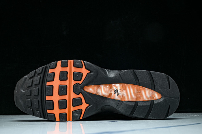 Nike Air Max 95 SP HQ1973-001