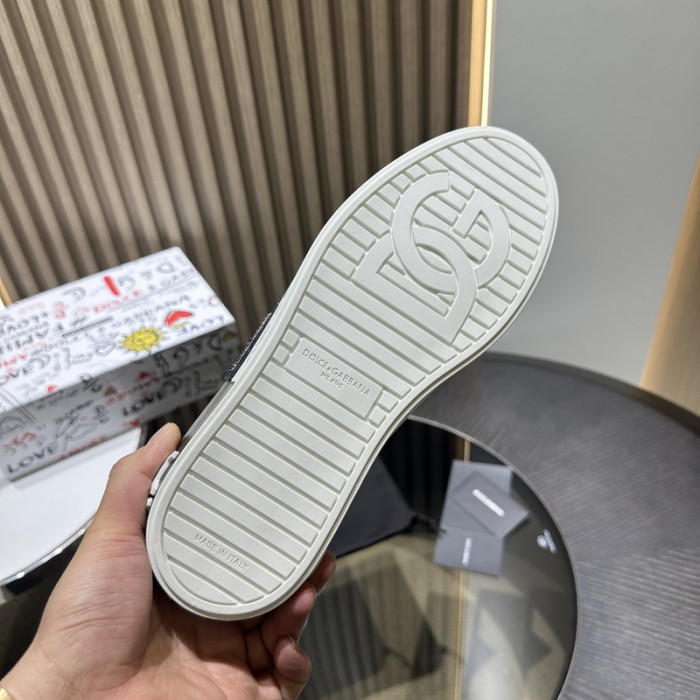 D0L*CE GAB*A*N DGAB-006