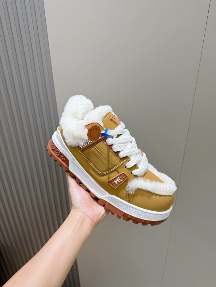 L*VT TRAINER MAXI LVSMS-003