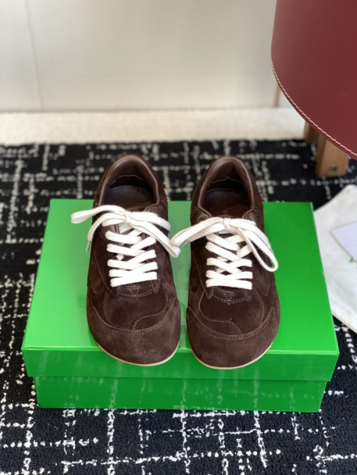 b0tt*ga Ven*ta sneaker bvs-049