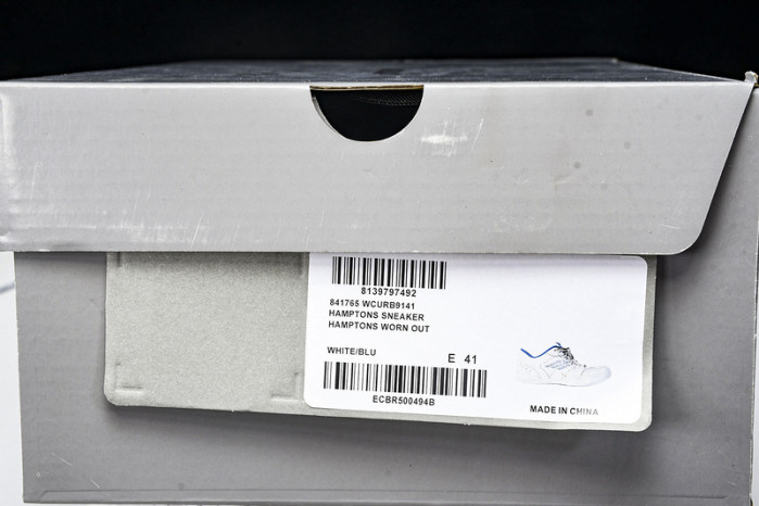 Balenciaga Hamptons Worn-Out WCURB9141