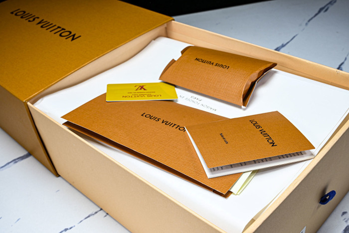 LVT SNEAKERS LVSRS-0109