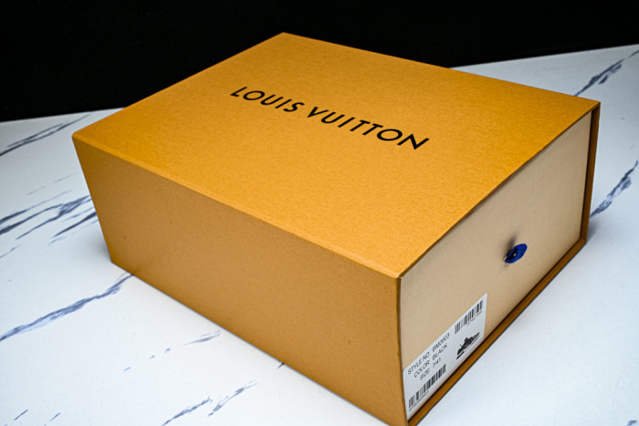 LVT SNEAKERS LVSRS-0109