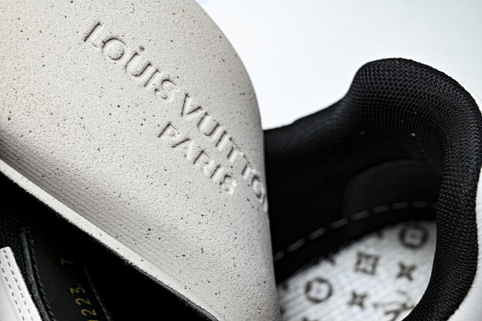 LVT SNEAKERS LVSRS-0109