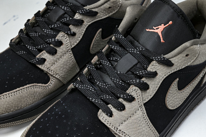 Air Jordan 1 Low OG IB7109-005