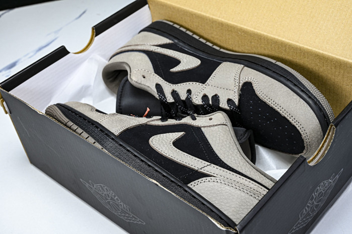 Air Jordan 1 Low OG IB7109-005