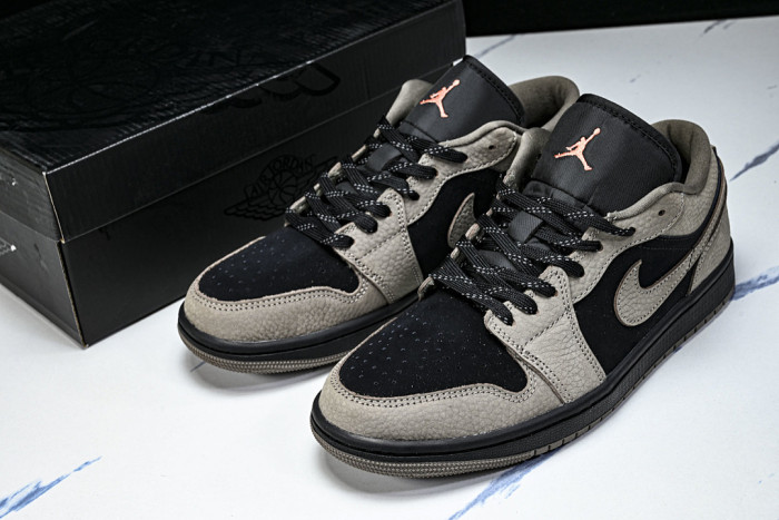 Air Jordan 1 Low OG IB7109-005