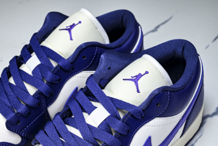 Air Jordan 1 Low DC0774-502