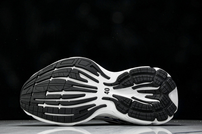 B*al*enciaga Monday Sneaker WDWTS4090