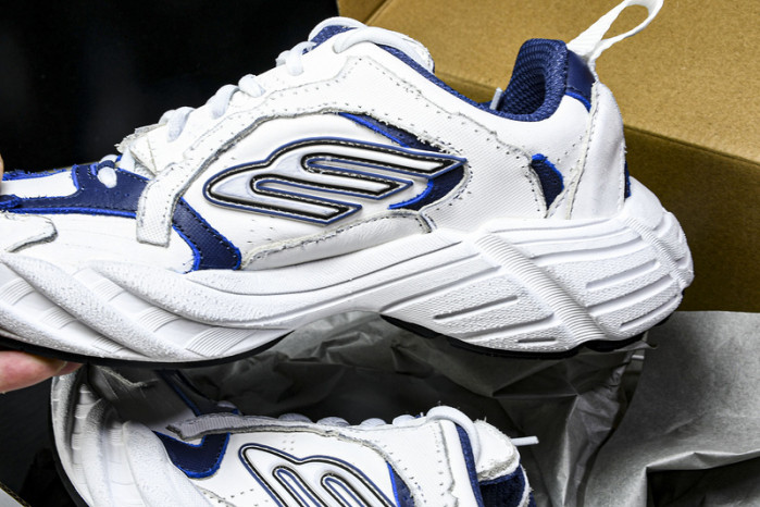 B*al*enciaga Monday Sneaker WDWTS4090