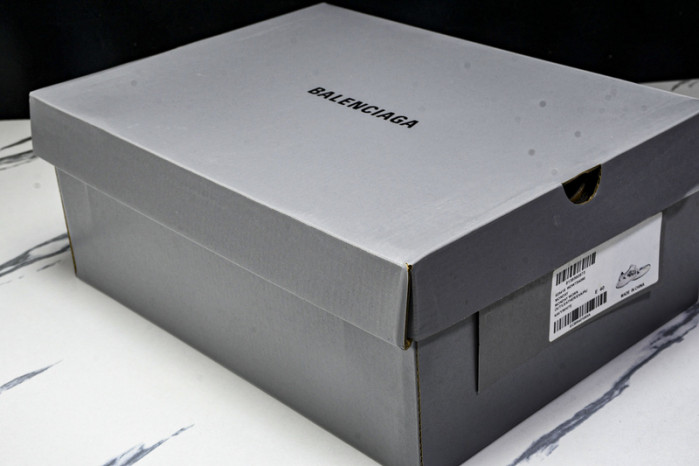 B*al*enciaga Monday Sneaker WDWTS4090