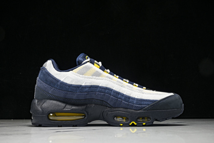Eric Koston x Nike SB Air Max 95 HQ8492-400